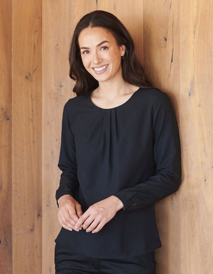 Henbury Women's pleat front long sleeve blouse HB598 Women's pleat front long sleeve blouse Thumbnail